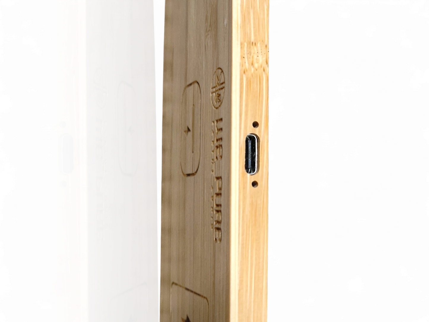 3 in 1 wireless charger charging port